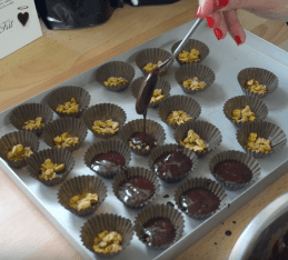 Crunchy Raw Chocolates With Cinnamon And Apple Granola Recipe-CHOC Chick